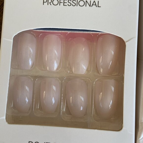 Press on nails x6 - Picture 5 of 7